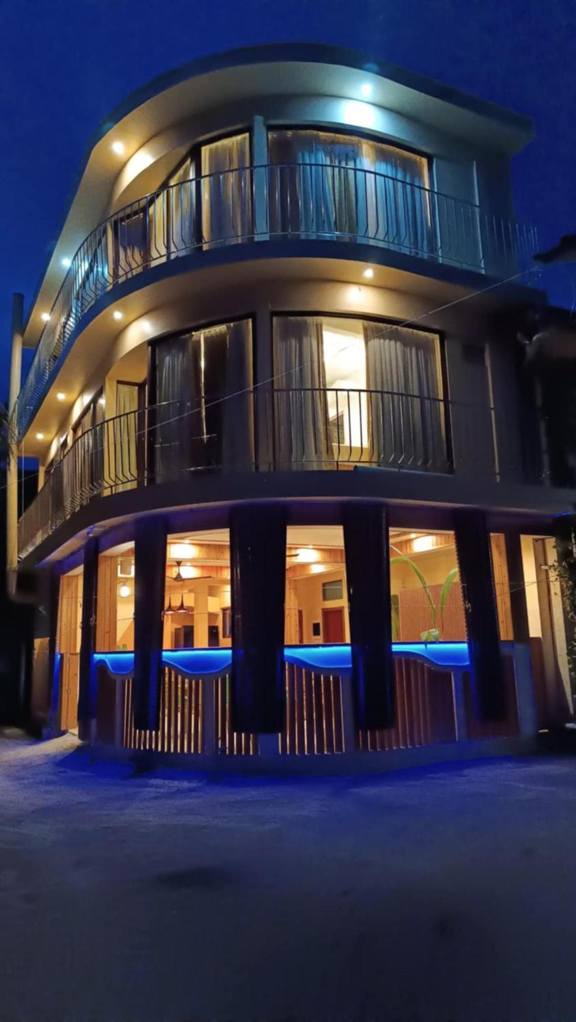 Ocean Lilly Inn Hangnaameedhoo Buitenkant foto